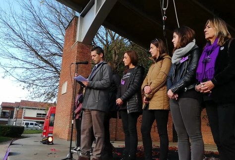 Foto - Lectura manifiesto contra violencia de género
