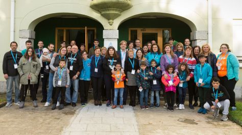 GRUPO CON AUTORIDADES. (2)